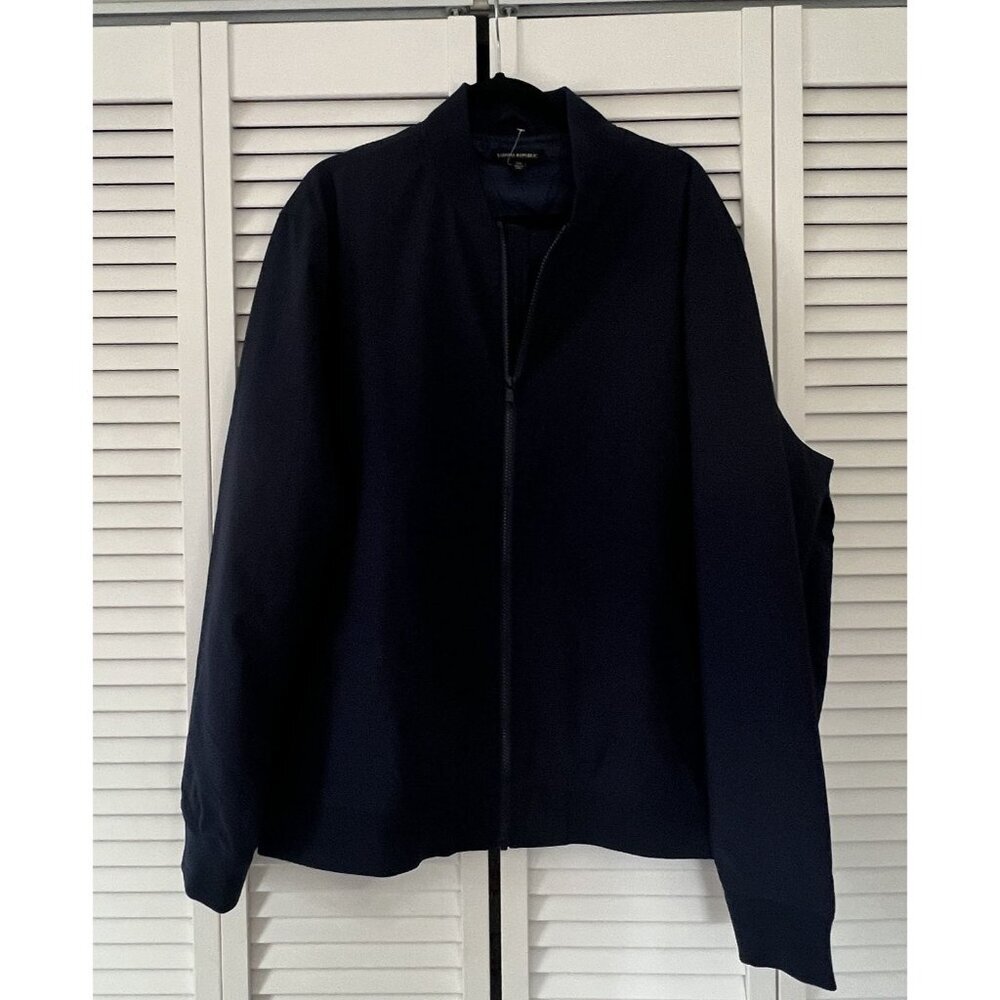 New Banana Republic Men’s Water Repellent Bomber Jacket, Navy, Size XXL